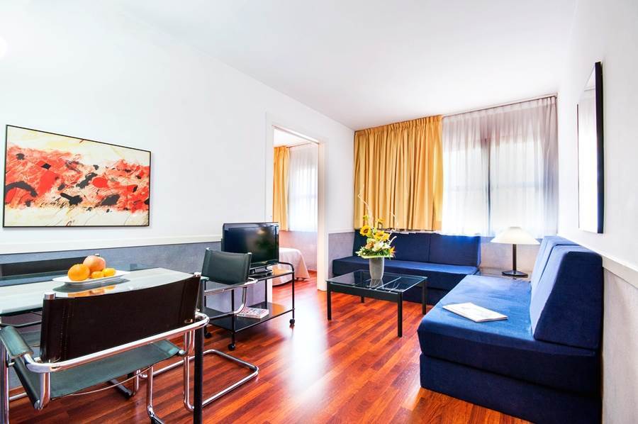Apartamentos Descartes Βαρκελώνη Εξωτερικό φωτογραφία