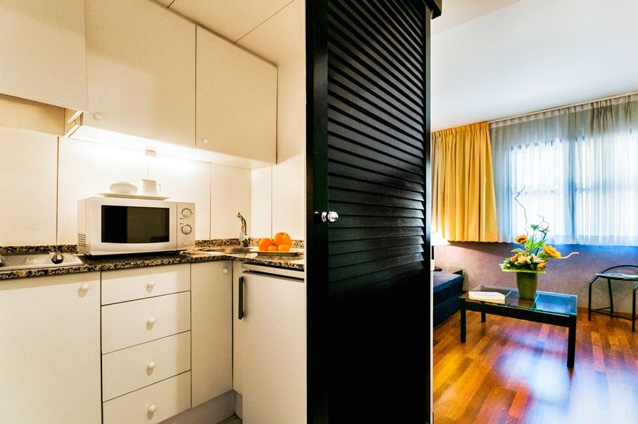 Apartamentos Descartes Βαρκελώνη Εξωτερικό φωτογραφία